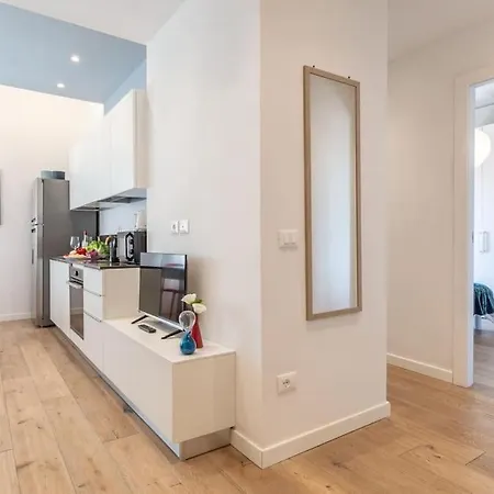 Apartment La Chiarina - A Due Passi Dal Centro Con Posto Auto Privato Siena
